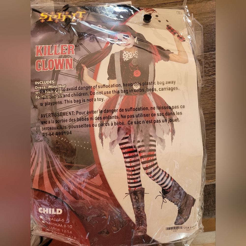 Girls scary clown costume